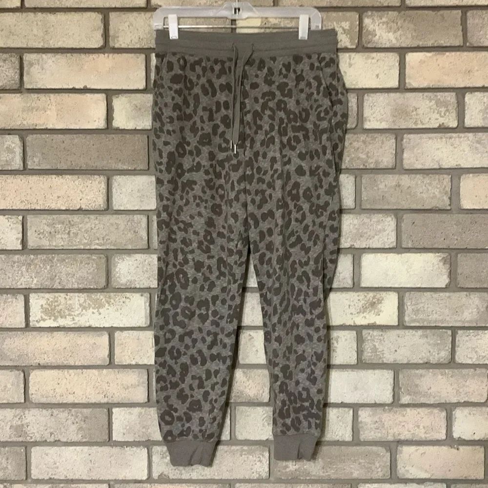 3for$20 pants medium